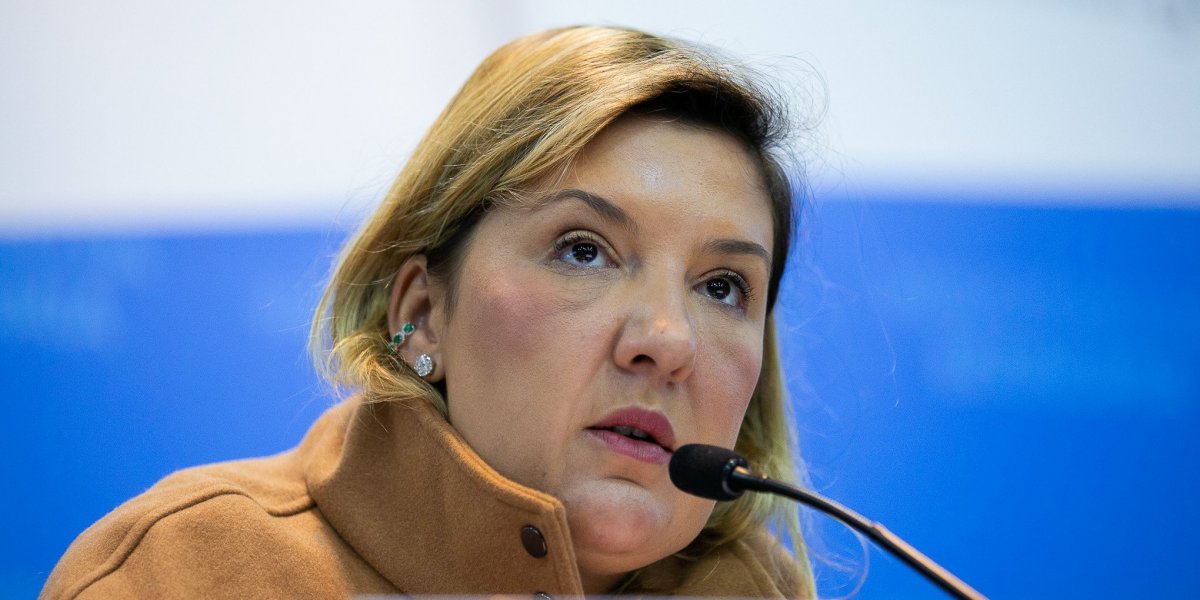 Nova presidente da Caixa diz que afastou funcionários do gabinete de Guimarães