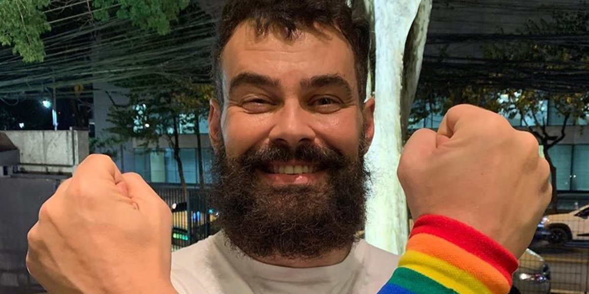 Carmo Dalla Vecchia expõe ataques homofóbicos e desabafa: “Faltou amor”