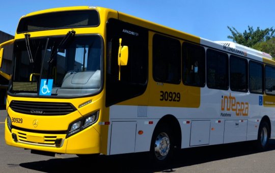 Assalto a buzu na Estrada Velha do Aeroporto é o 14º nas últimas 48h em Salvador