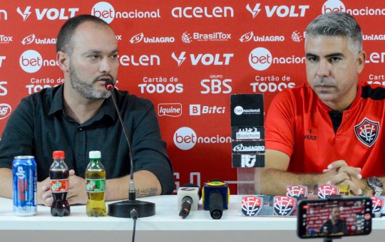 Vitória apresenta Edgar Montemor como diretor de futebol: "atento ao mercado"