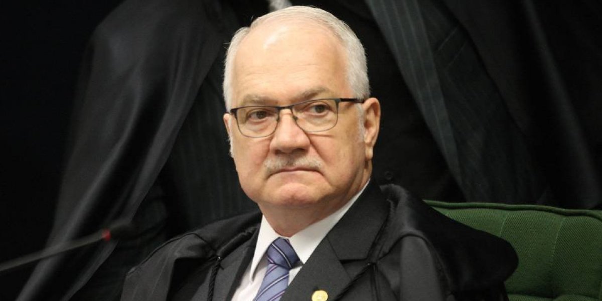 Fachin alerta para risco de episódio semelhante à invasão do Capitólio no Brasil