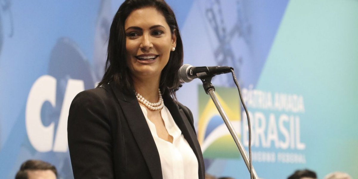Primeira-dama promove culto restrito no Alvorada com mulher de Pedro Guimarães