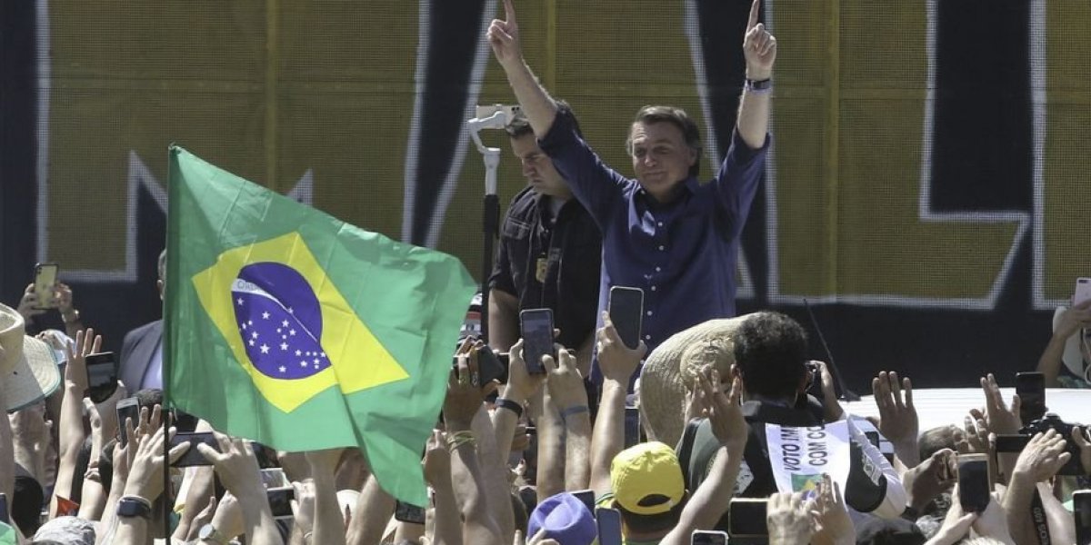 Vídeo: Bolsonaro fala em 'guerra do bem contra o mal' durante Marcha para Jesus