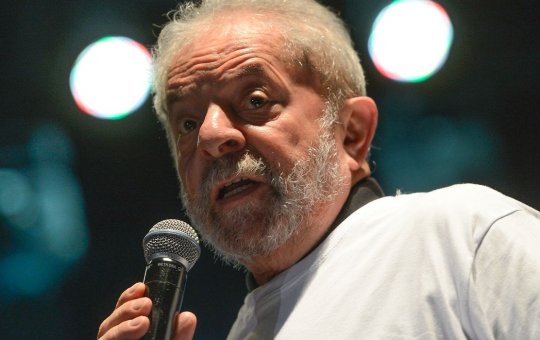 Lula lamenta morte de guarda municipal assassinado e pede por paz