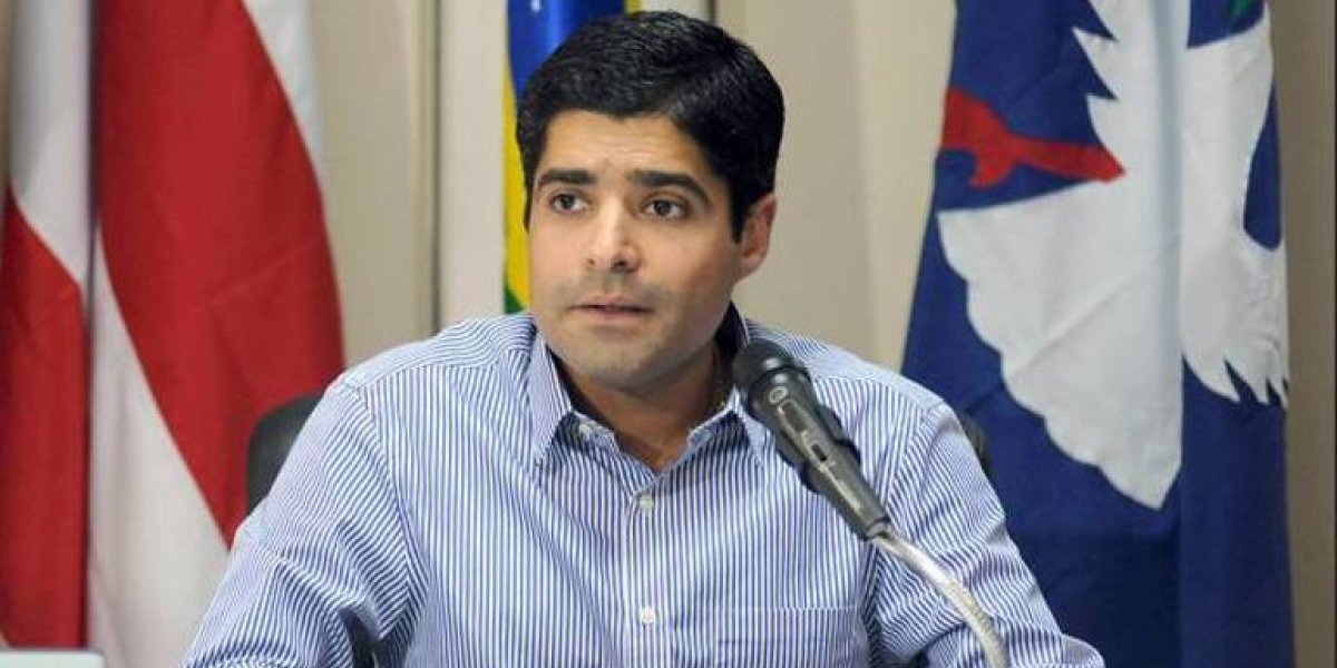 ACM Neto (UB) se pronuncia após informações sobre sua suposta inelegibilidade