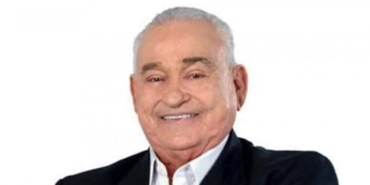 "Vamos parar de matar a maré", pede Varela após 400 kg de lixo na Barra