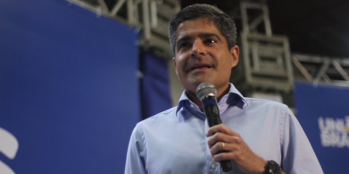 Real Time: ACM Neto lidera corrida para o governo com 56%; Jerônimo tem 18%