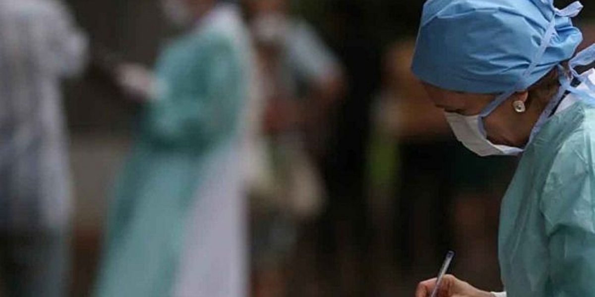 Empresária agride técnica de enfermagem após se recusar a usar máscara