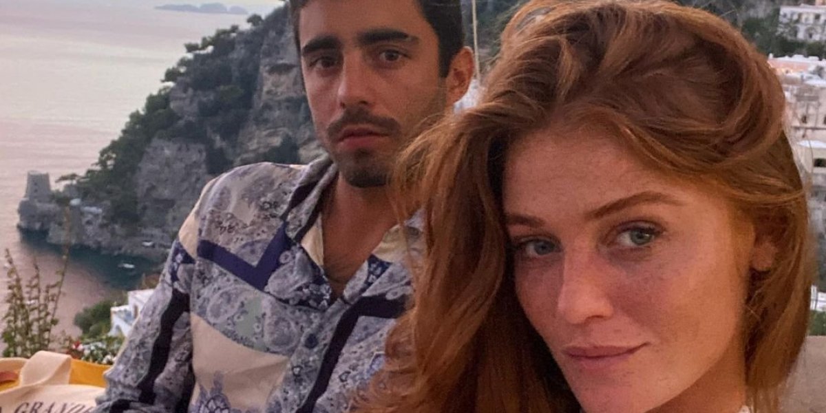 Pedro Scooby e Cintia Dicker anunciam chegada do primeiro filho do casal