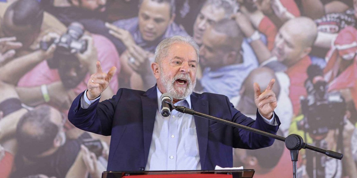 Vídeo: Lula sobe o tom contra Bolsonaro após morte de tesoureiro do PT