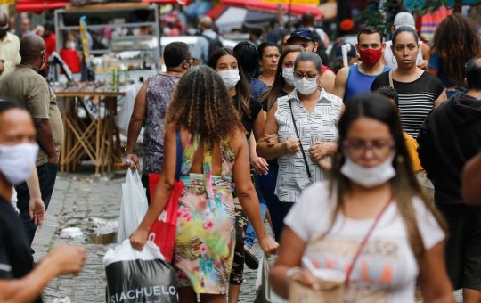 Casos de síndrome respiratória grave aumentam na maior parte do país