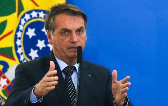Bolsonaro faz discurso homofóbico em evento: "Queremos que Maria seja Maria"