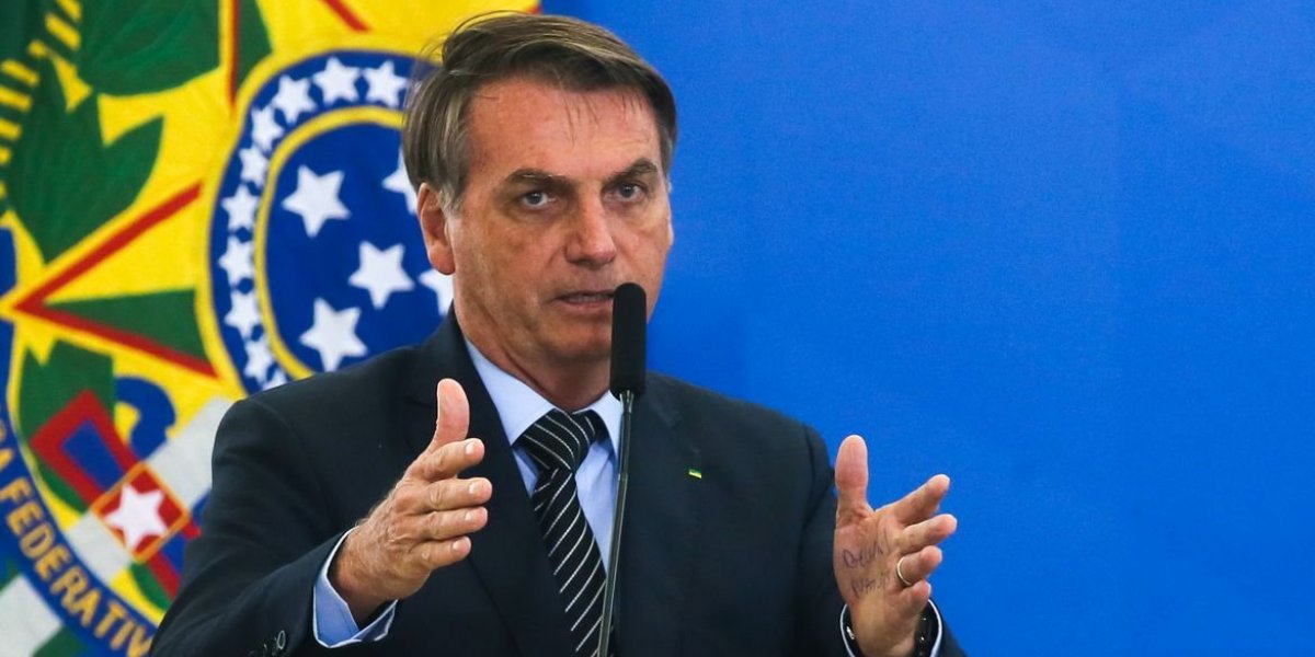 Bolsonaro faz discurso homofóbico em evento: "Queremos que Maria seja Maria"
