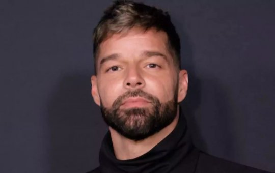 Acusado de abuso por sobrinho, Ricky Martin pode pegar até 50 anos de prisão