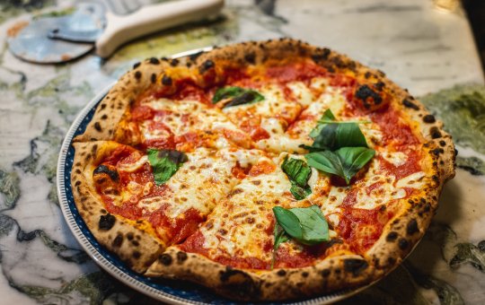 Luís Eduardo Magalhães: Juiz homologa indenização que prevê pagamento em pizzas