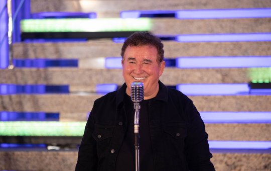 Amado Batista abandona palco durante show no interior da Bahia