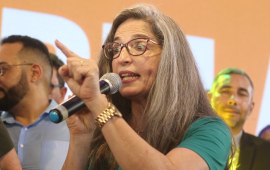 Dra. Raíssa Soares critica situação da saúde no estado: "Povo merece dignidade"