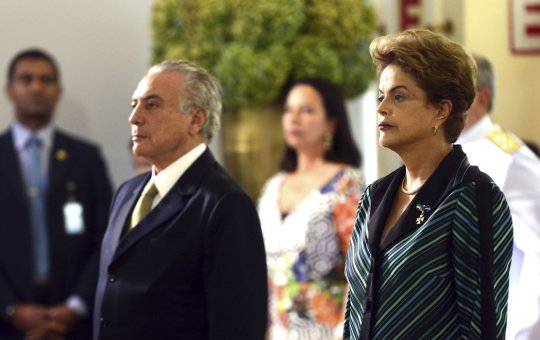 "Ela é honestíssima", diz Michel Temer sobre Dilma