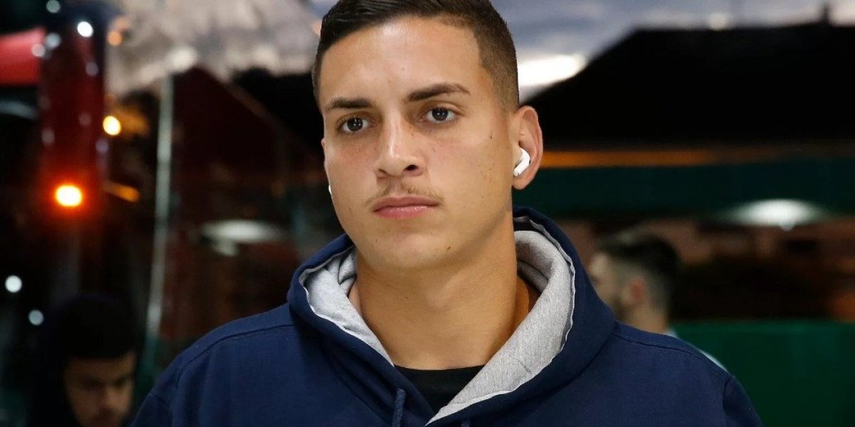 Zagueiro Renan paga fiança e recebe liberdade provisória da Justiça