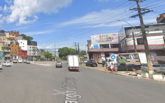Mulher trans é assassinada a facadas em ponto de ônibus de Salvador