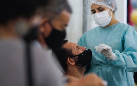 Covid longa: dificuldade de ejaculação e redução de libido são sintomas comuns