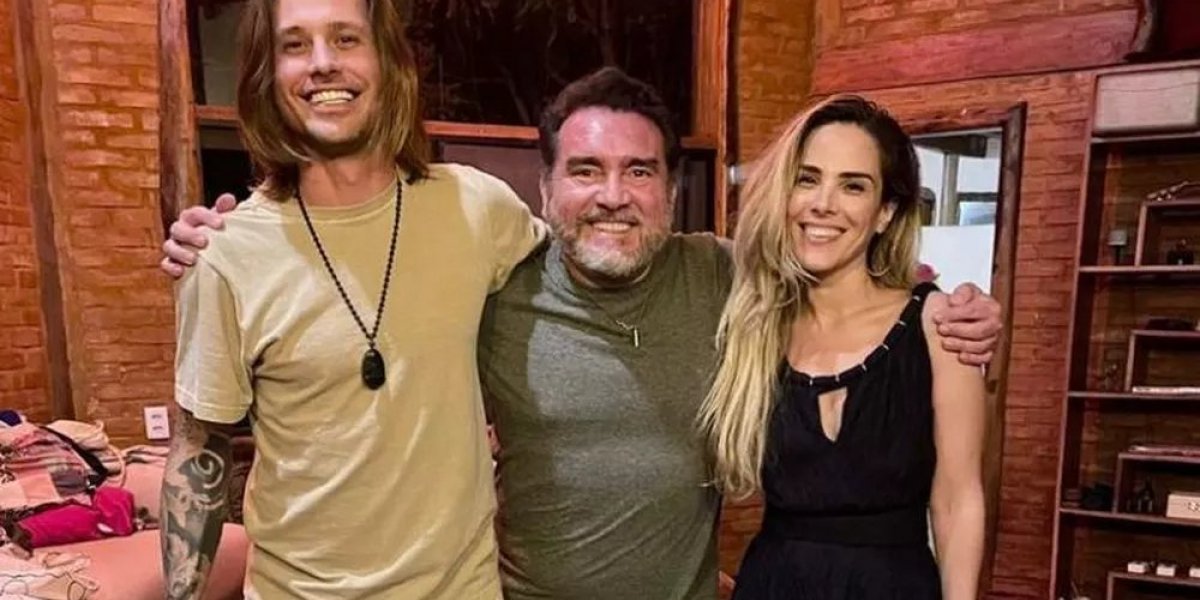 Dado Dolabella e Wanessa Camargo comemoram aniversário do ator juntos
