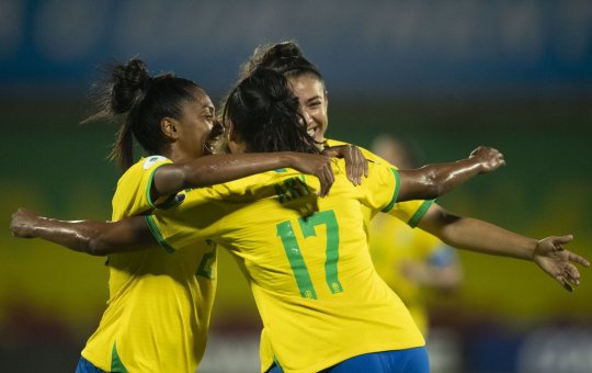 Brasil vai à final da Copa América Feminina e garante vaga olímpica