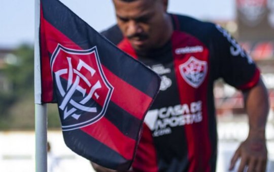 Vitória é punido novamente pela Fifa e tem débito de R$ 1,8 milhão