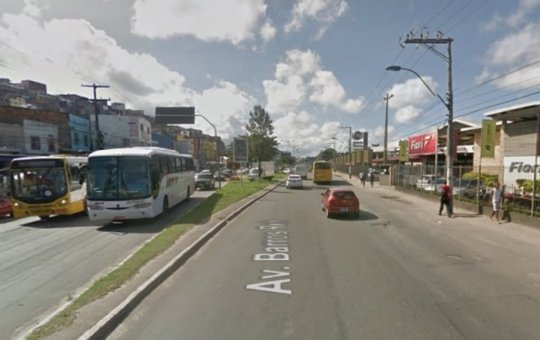 Salvador: Troca de tiros na Barros Reis deixa três baleados