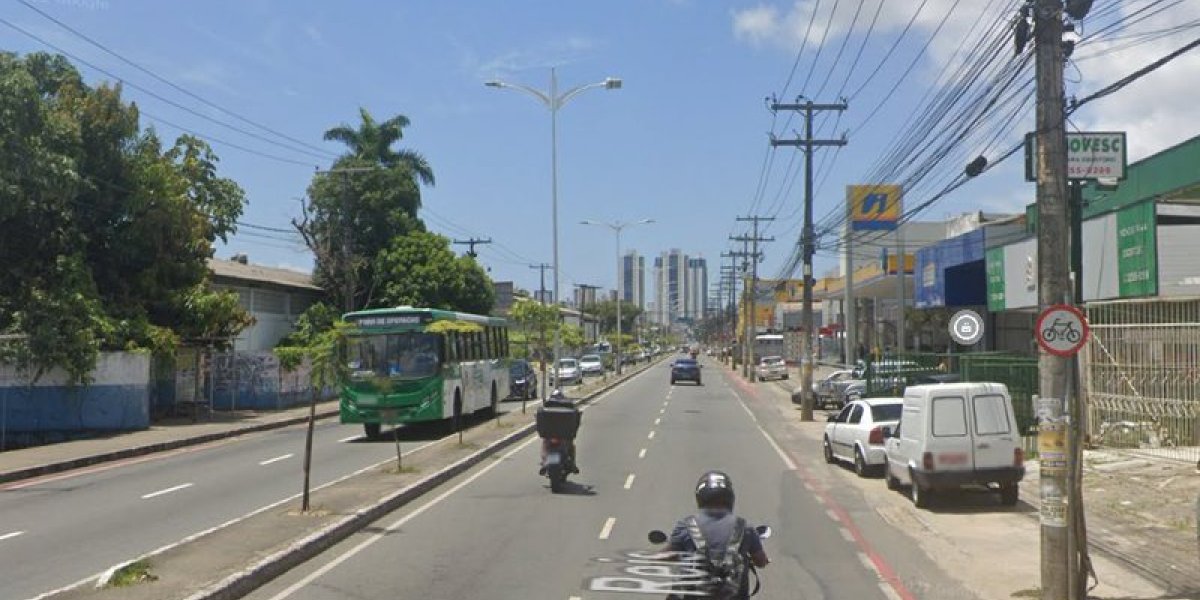 Suspeitos de assalto na Avenida Barros morrem após troca de tiros com a PM