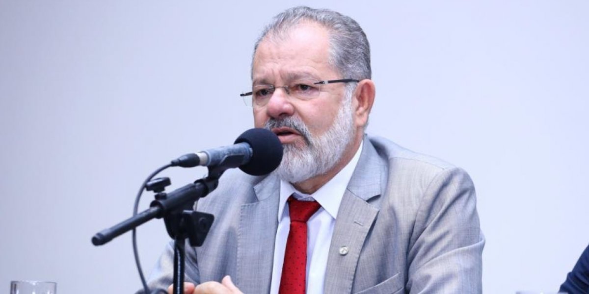 Nilo nega rumores de que não será vice de ACM Neto: "Não fui comunicado"