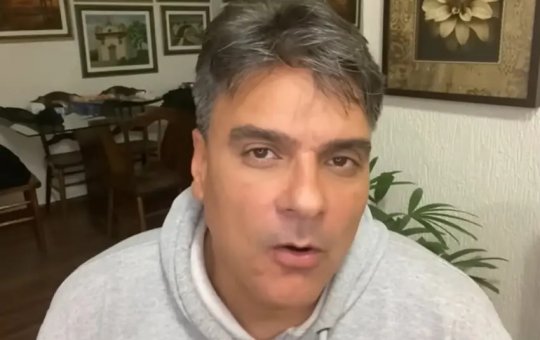 Guilherme de Pádua grava pedido de perdão para Glória Perez