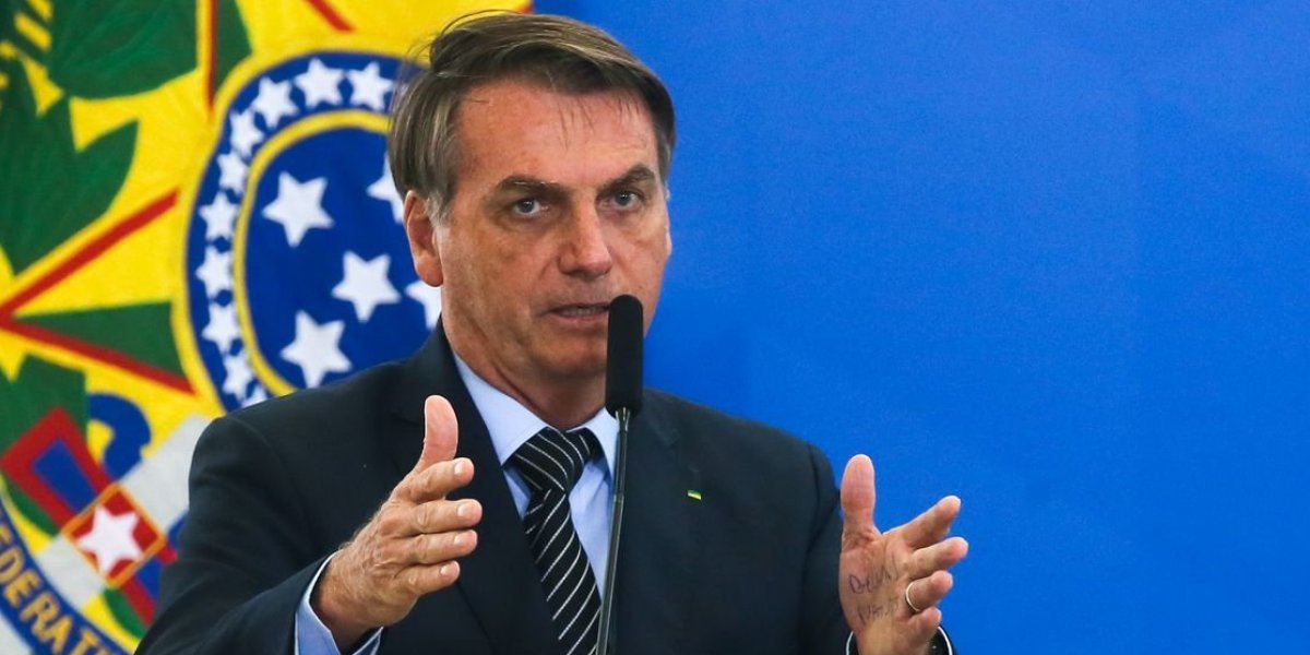 Bolsonaro revela proposta das Forças Armadas para filmar votação; assista
