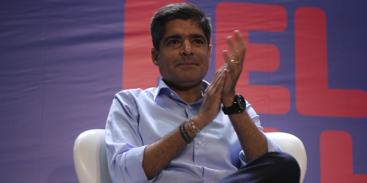 Candidato 'independente', ACM Neto lidera cenário com apoio de presidenciáveis