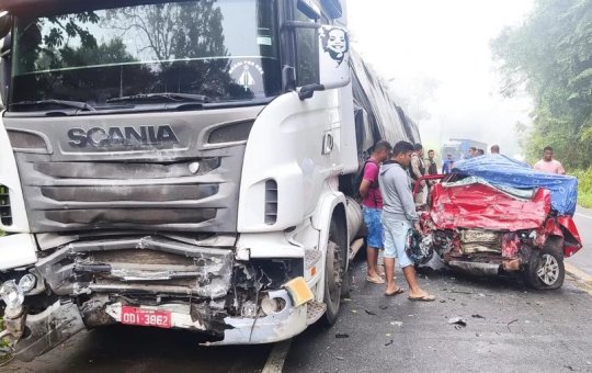 Acidente na BR-101 resulta em duas vítimas fatais no município de Aurelino Leal