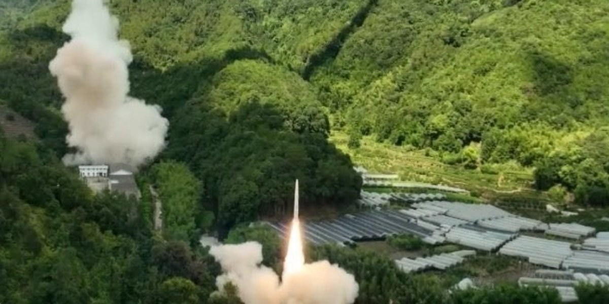 Forças armadas da China lançam mísseis direcionados à Taiwan e ao Japão