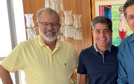 Nilo diz que irá tentar reeleição na Câmara e Neto afirma que votará nele