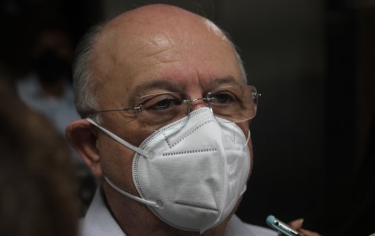 Insatisfeito, José Ronaldo ameaça romper com ACM Neto; aliados adotam silêncio