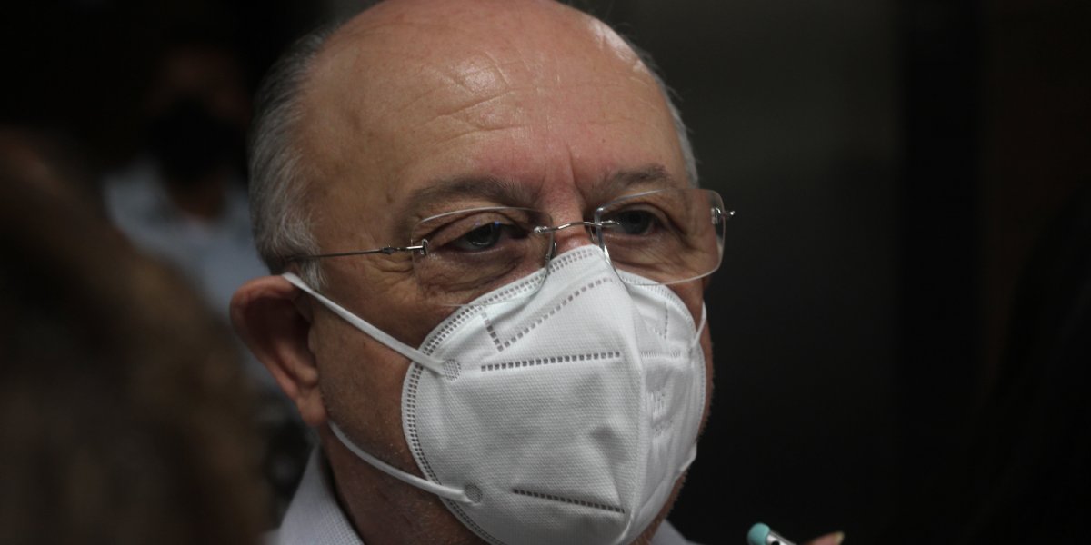 Insatisfeito, José Ronaldo ameaça romper com ACM Neto; aliados adotam silêncio