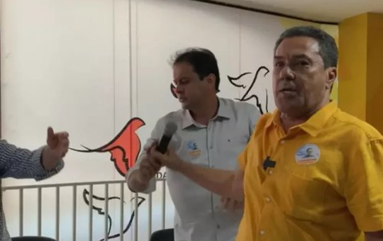 Em convenção com briga generalizada, Luxemburgo desiste de candidatura; assista
