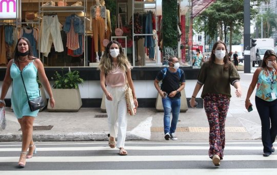 Covid-19: Brasil registra 181 óbitos e 16,7 mil casos em 24 horas