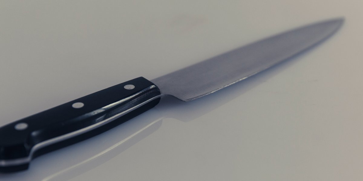 Coroinha de 15 anos é esfaqueado dentro de igreja no norte da Bahia