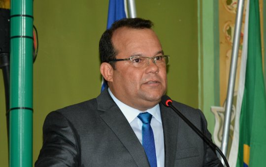 Vídeo: Câmara dos Vereadores derruba veto de Reis e gera confusão no local