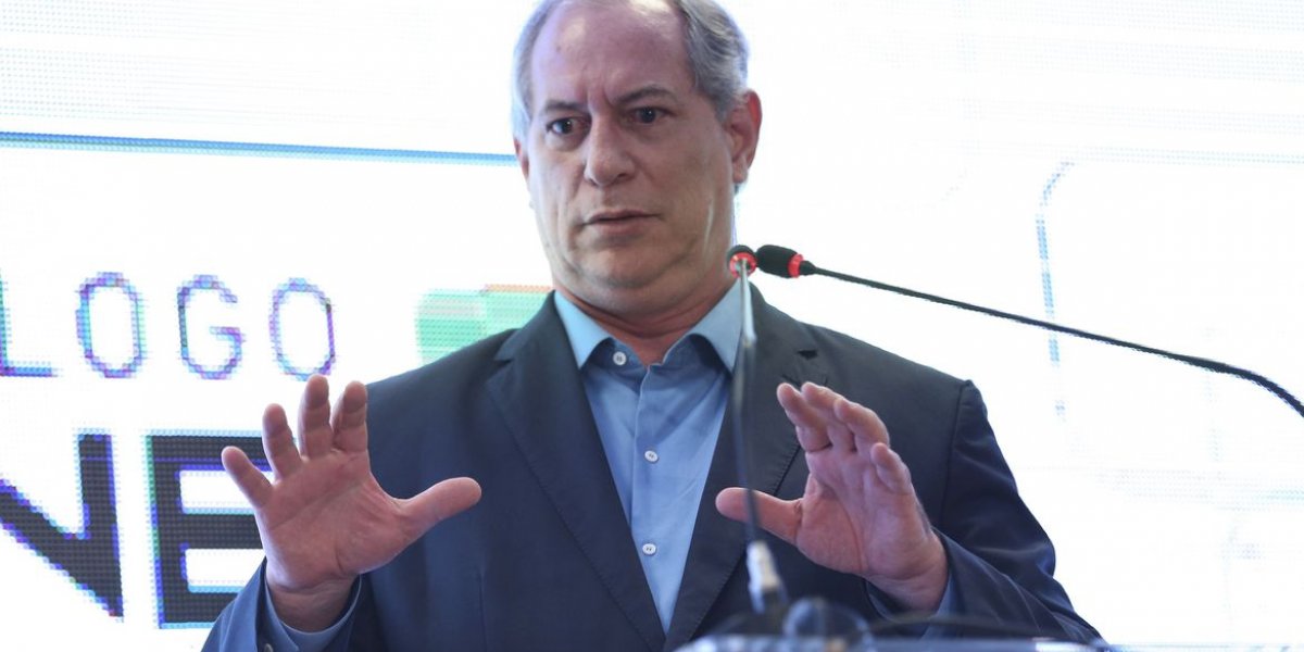 Em visita à Bahia, Ciro Gomes promete 'esforço' para ajudar OSID