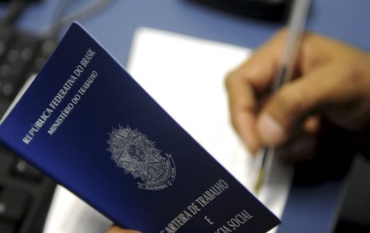 Confira as ofertas de emprego disponibilizada pelo SIMM para esta sexta-feira