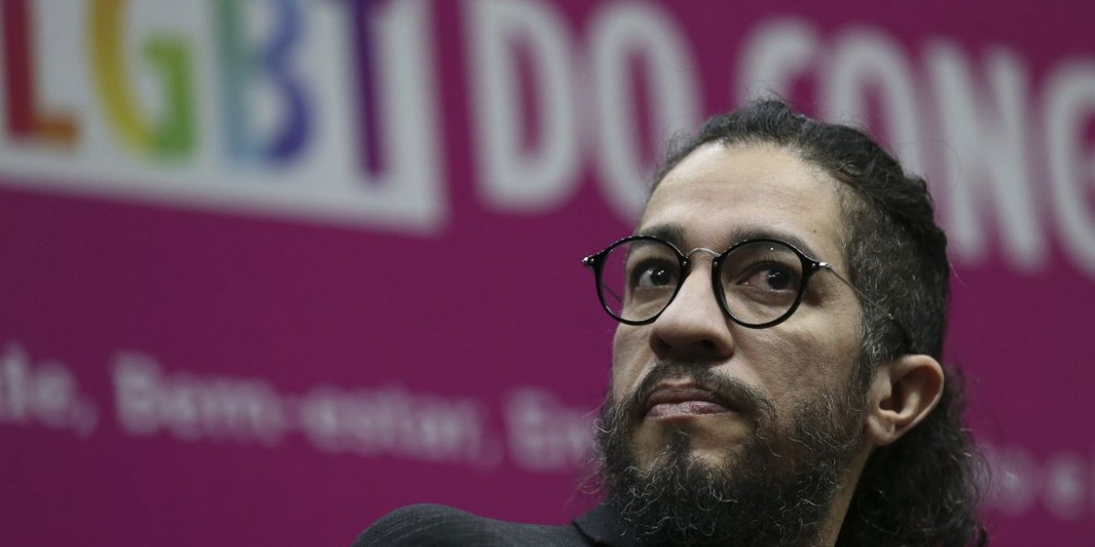 Justiça do Rio condena filhos de Bolsonaro por danos morais contra Jean Wyllys