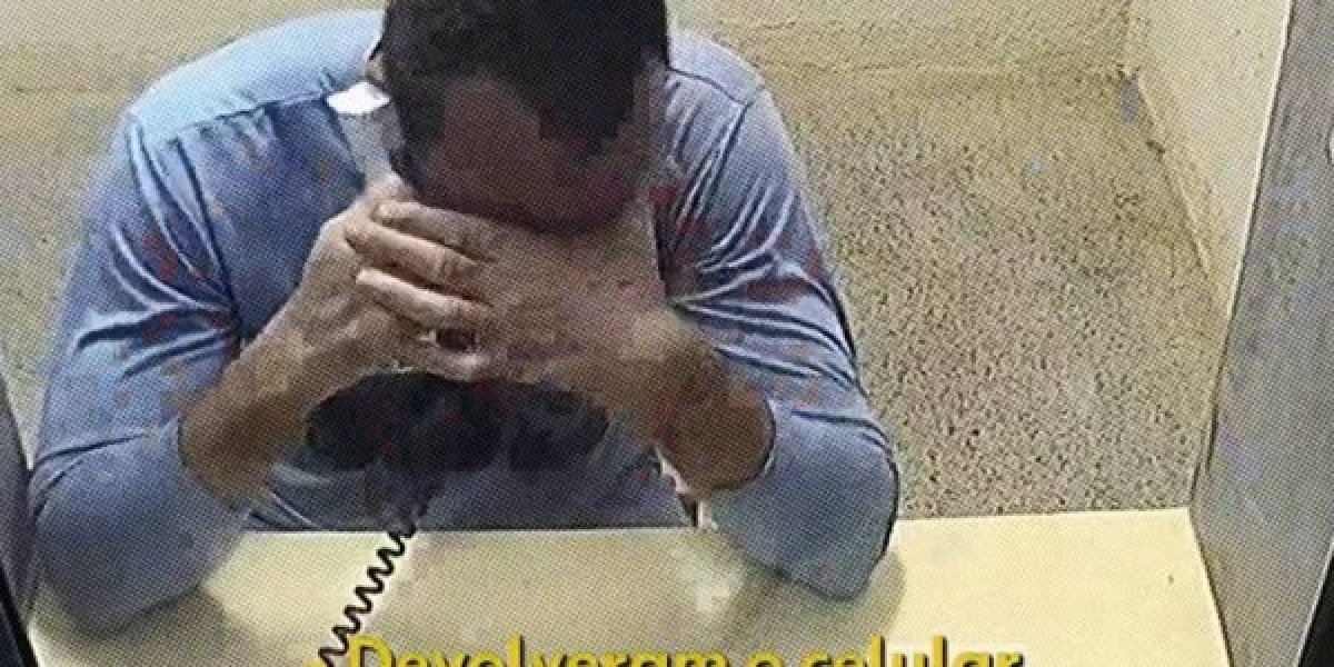 Assaltantes devolvem Pix a mulher ao descobrir que ela é esposa de chefão do PCC