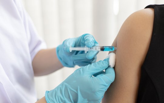 Salvador retoma vacinação contra covid-19 nesta segunda-feira (15)