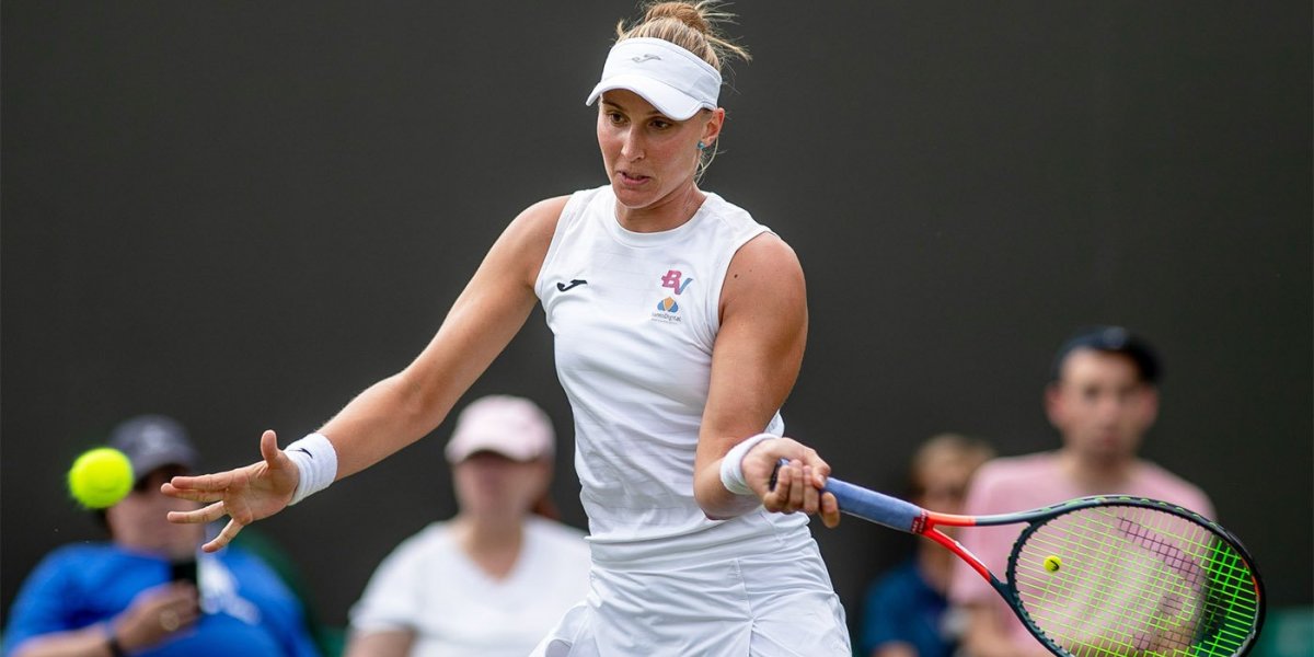 Bia Haddad Maia faz bom jogo mas perde na final do WTA 1000 de Toronto