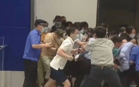 Na China, shopping é interditado após uma pessoa ser identificada com Covid-19